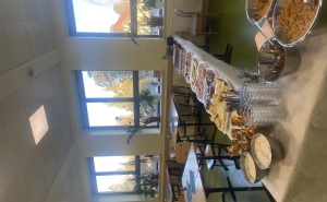 Bericht aus der Schul-GmbH: Eistee, Eierbrot und Gemüsesticks