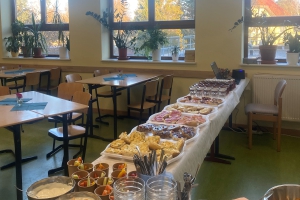 Bericht aus der Schul-GmbH: Eistee, Eierbrot und Gemüsesticks